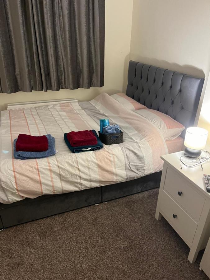 Apartamento 2 St Judes Court D24H1X4 Students Only Dublín Exterior foto