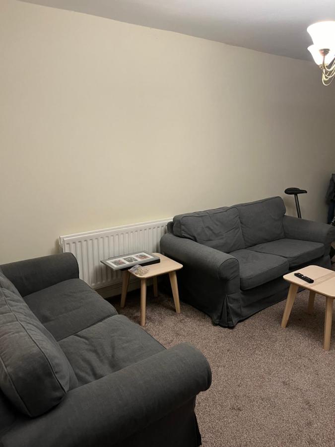 Apartamento 2 St Judes Court D24H1X4 Students Only Dublín Exterior foto